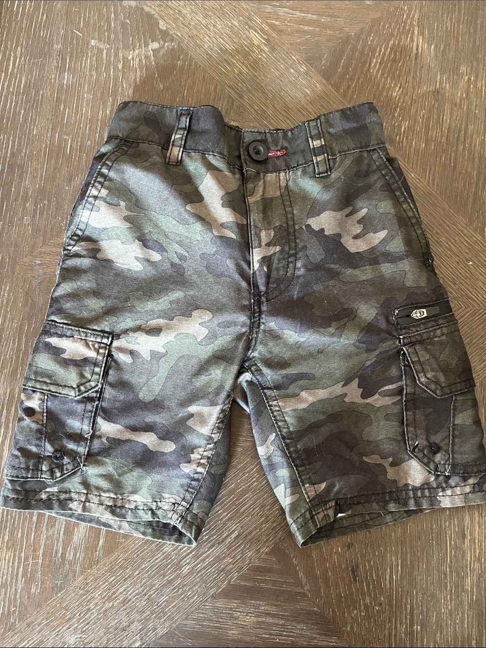 burnside Boys' Camo Cargo Shorts - Green/black